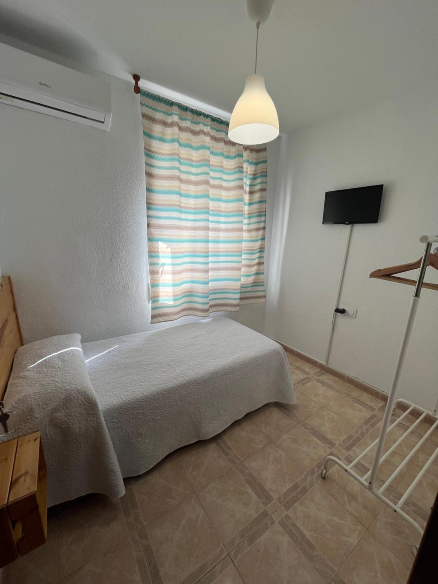 Hostal Барбате Екстер'єр фото